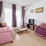 Apartment в комплексах цезарь и цезарь блю *