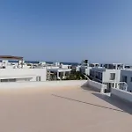 Apartment в комплексах цезарь и цезарь блю Boghaz