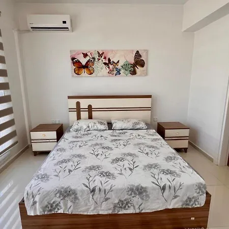 Caesar Apartment *