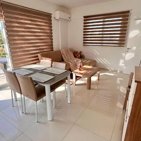 Caesar Apartment