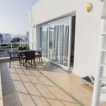 Caesar Apartment *