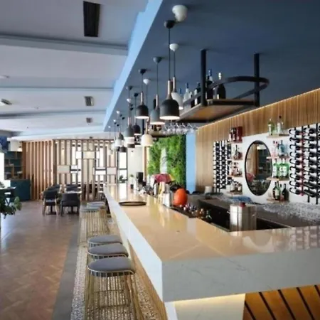 в комплексах цезарь и цезарь блю شقة