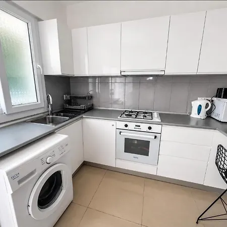 в комплексах цезарь и цезарь блю Apartament